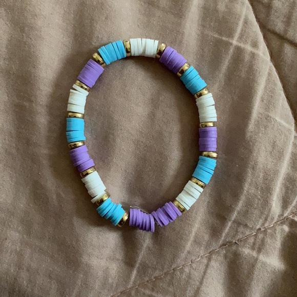 purple white and light blue bracelet - Picture 2 of 3